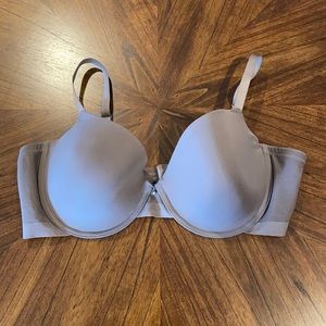 Simply Vera Wang intimates bra size 40c